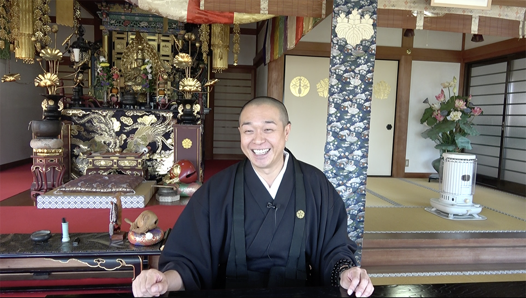 プロフィール