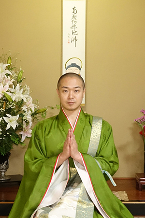 プロフィール